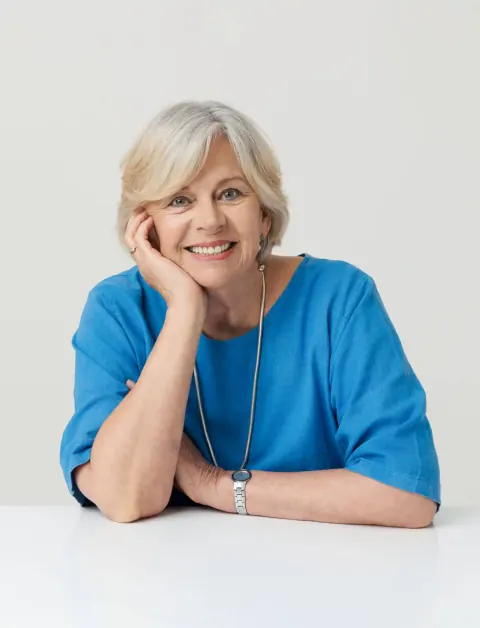 Linda Peek Photo of Linda Peek
