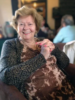 Margaret, Tunbridge Wells, 2016 aged 87.